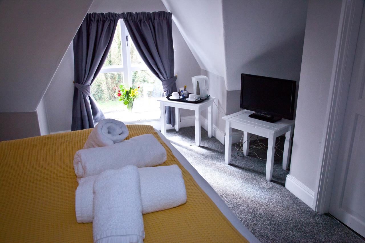 Rowton Poplars Hotel เชสเตอร์ ภายนอก รูปภาพ